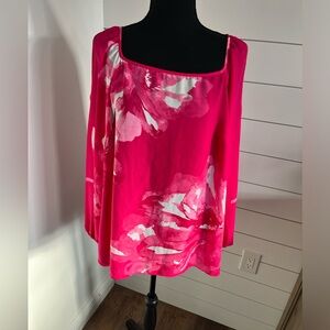 Women’s cold shoulder long sleeve floral print top